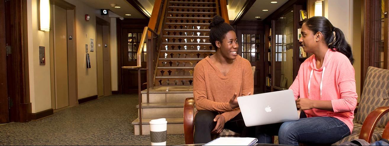 students meeting in Pitt Honors College lobby